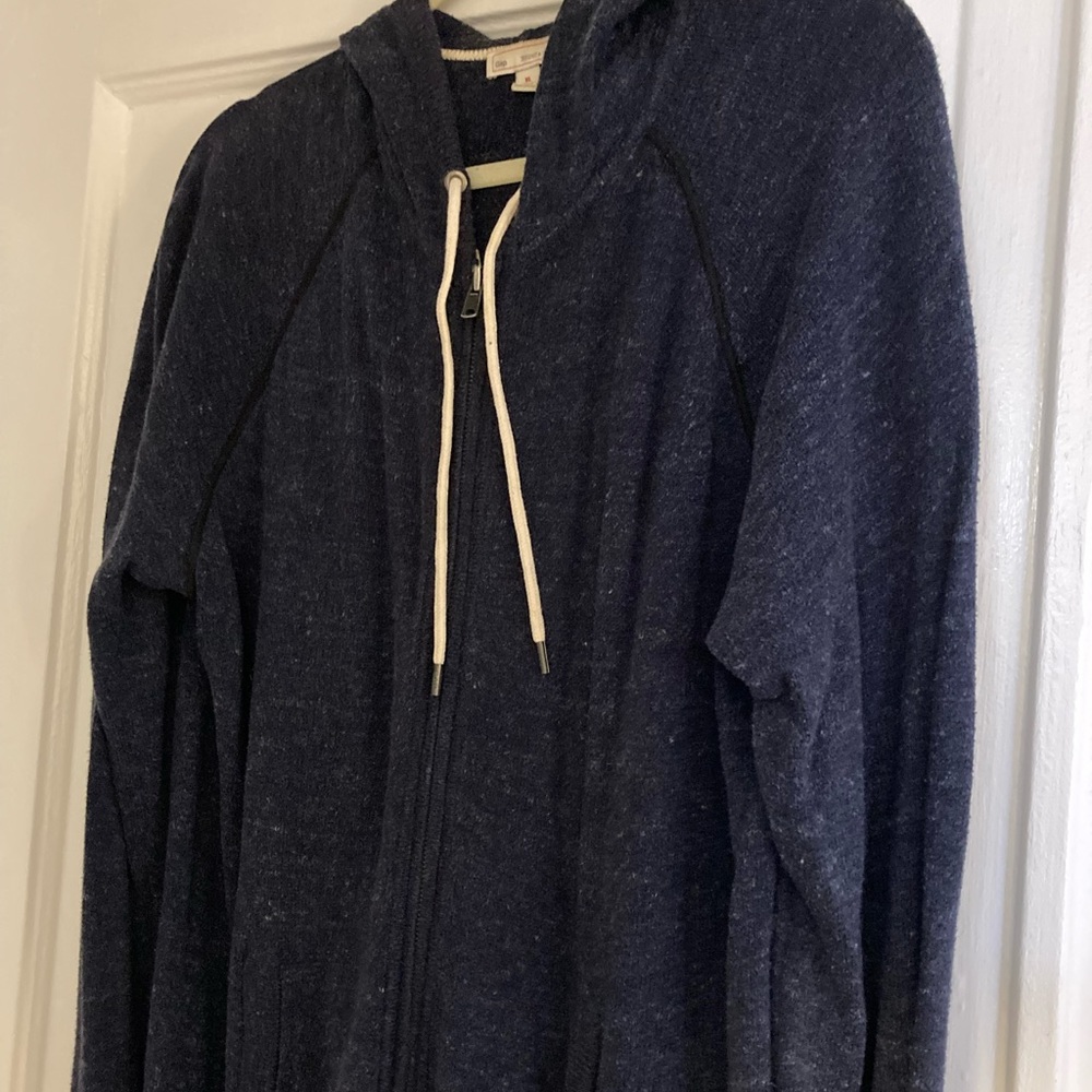 GAP Men’s Zip-Up Sweater